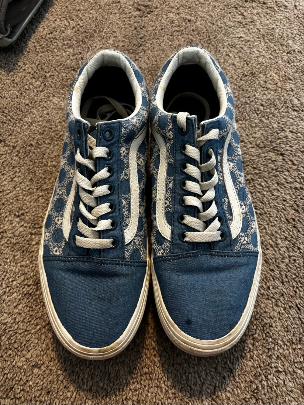 Vans Blue and White Lace-Pattern Skate Sneakers